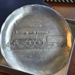 Wendell August Aluminum Tray N.Y.C.& H.R.R.R. Empire State Express Steam Engine.